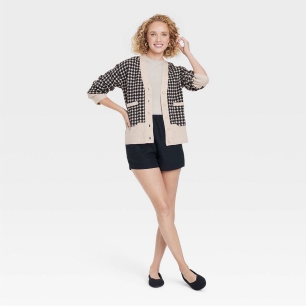 A New Day Black and Cream Houndstooth Cardigan Sweater